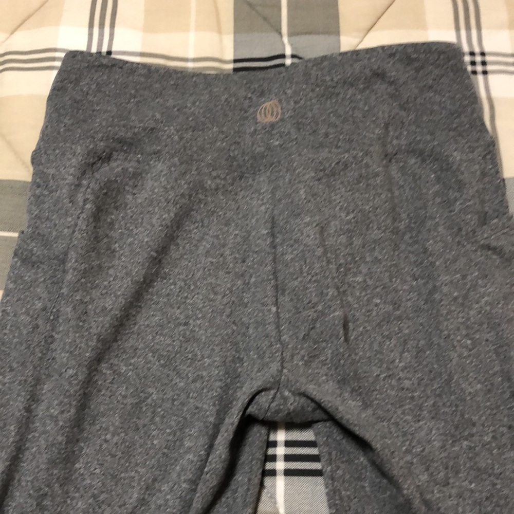 Balance Legging - Picture 3 of 5